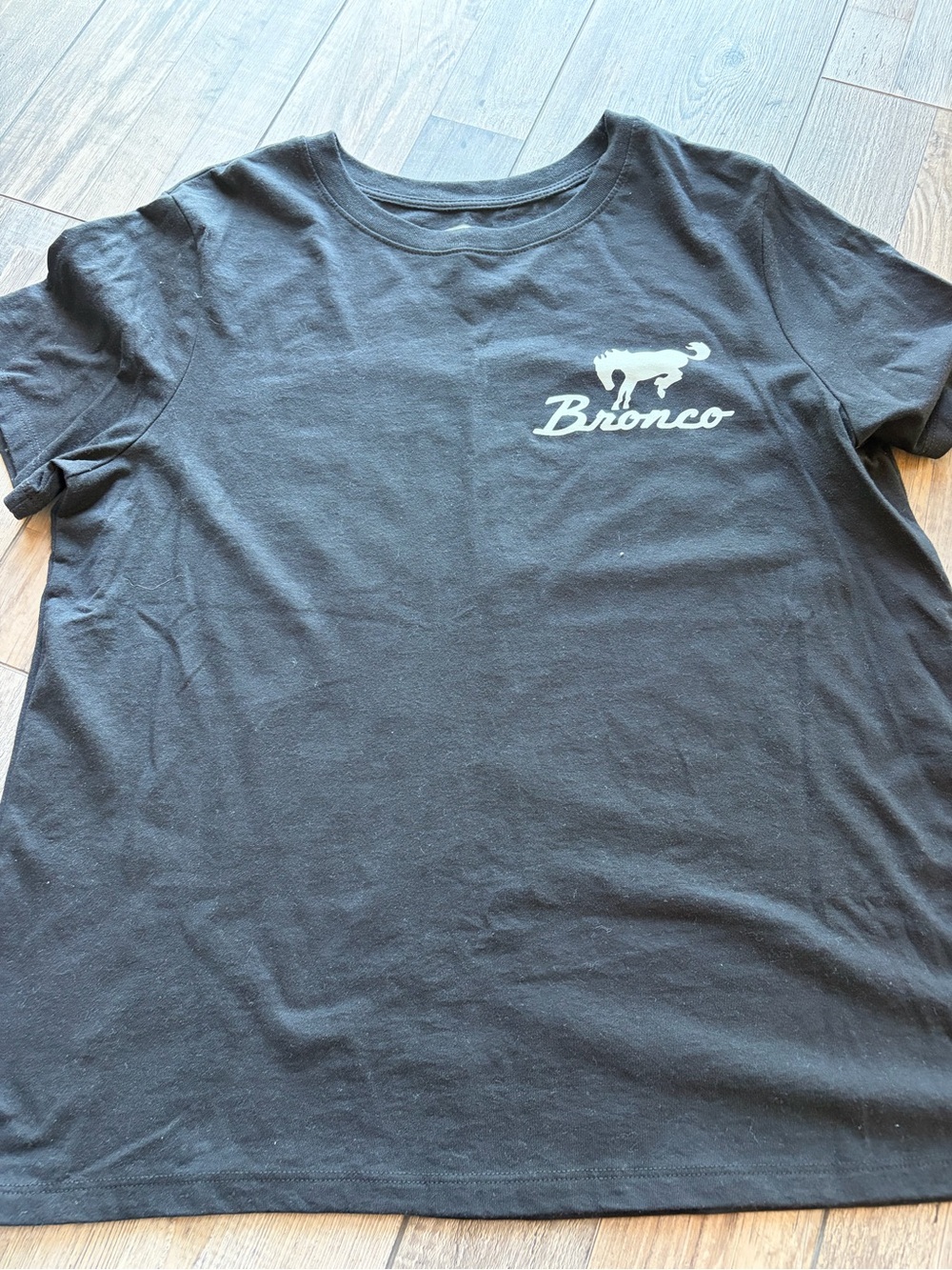 Women’s Ford Bronco Short Sleeve Shirt